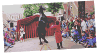 straattheater act paar en hond